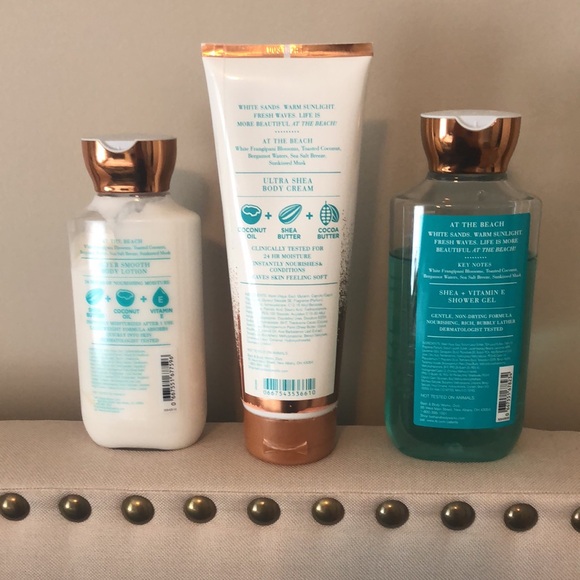 Bundle At The Beach!! - Picture 4 of 4